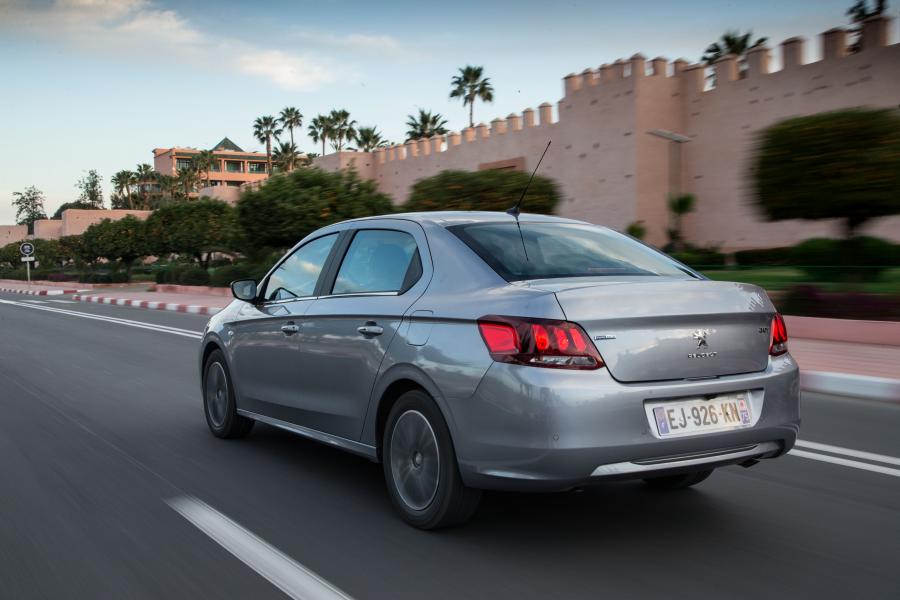  Peugeot 301 2016 года  (фото 8 из 40)